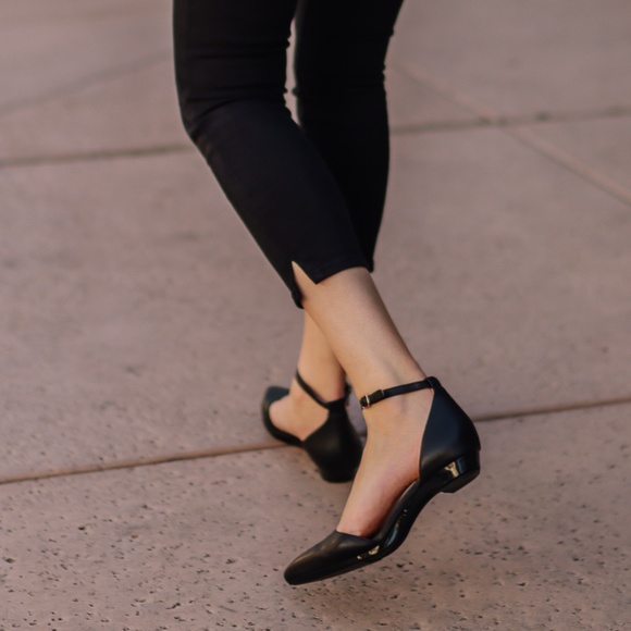 Pashion Footwear Shoes Convertible Heel Pashion The Dorsay Coal